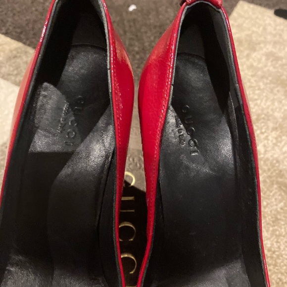 Gucci red shoe - Picture 3 of 12